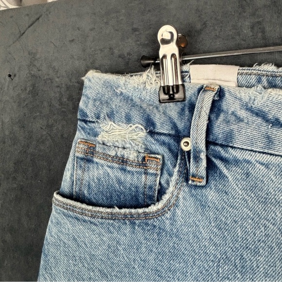 Good American Blue Ankle Cropped Distressed Jeans Sz 0/25 - Picture 5 of 15
